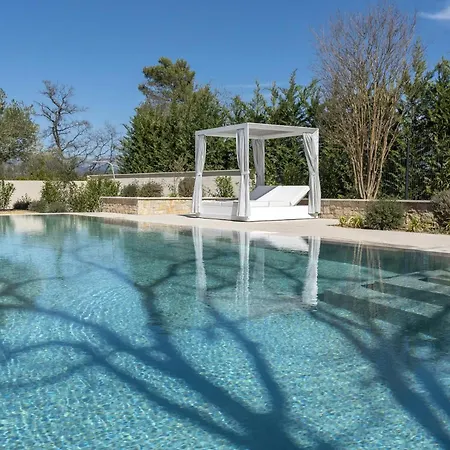 Villa Readhostprofile! 4-bedroom Provence Luxury With Pool