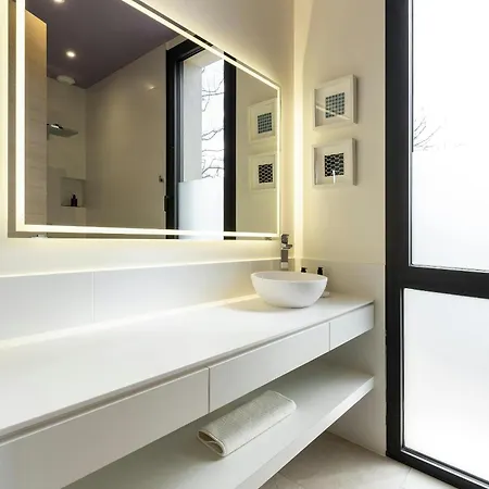 Readhostprofile! 4-bedroom Provence Luxury With Pool Beausoleil