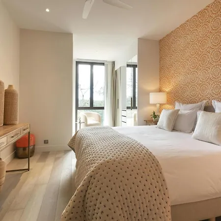 Readhostprofile! 4-bedroom Provence Luxury With Pool Villa *