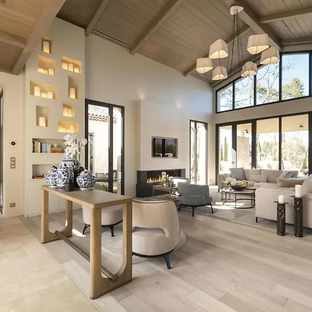 Readhostprofile! 4-bedroom Provence Luxury With Pool Villa Beausoleil