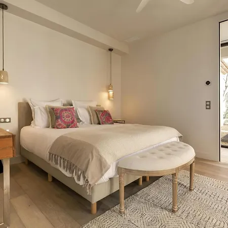Readhostprofile! 4-bedroom Provence Luxury With Pool Villa Beausoleil