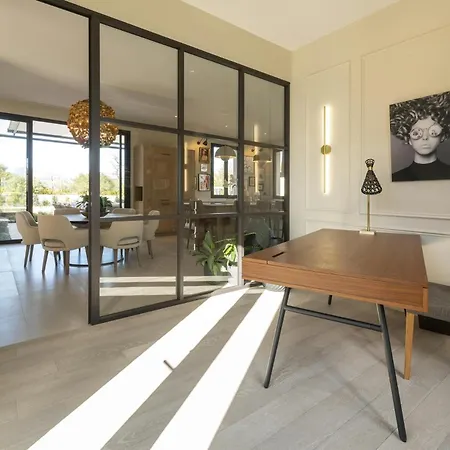 Readhostprofile! 4-bedroom Provence Luxury With Pool Villa