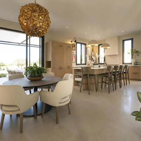 Readhostprofile! 4-bedroom Provence Luxury With Pool Βίλα *